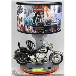 18" HARLEY DAVIDSON LAMP WITH SOUND + NITE LITE