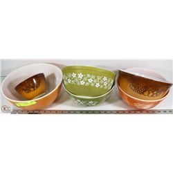 6PC COLOR PYREX BOWL SET