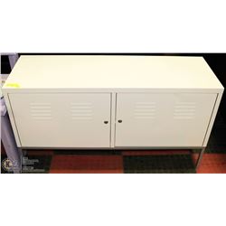 WHITE METAL CABINET W/ KEY