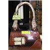 Image 1 : RED SNAKESKIN STYLE HANDBAG WITH STIRUP ACCENT
