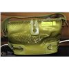 Image 1 : GREEN SNAKESKIN STYLE HANDBAG WITH CIRCLE CLOSURE
