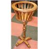 Image 1 : SOLID WOOD PLANT STAND