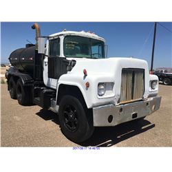 1973 - MACK WATER TRUCK