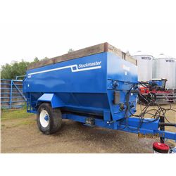 BRANDT 4450 FEED WAGON