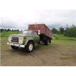 1976 DODGE 600 GRAIN TRUCK