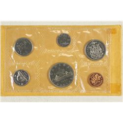1968 CANADA (PF LIKE) SET WITH ENVELOPE