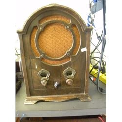 VINTAGE GENERAL ELECTRIC RADIO - ELECTRIC