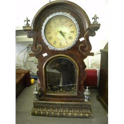VINTAGE ORNATE CHIME CLOCK