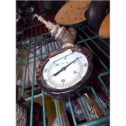 AIR PRESSURE GUAGE