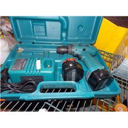 MAKITA 12 VOLT DRILL KIT