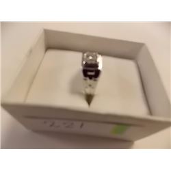 RING - CUBIC ZIRCONIA IN STERLING SILVER SETTING - RETAIL ESTIMATE $75