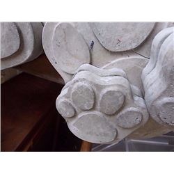 CONCRETE - STEPPING STONE - PAW - SMALL - 2 TTL