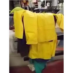 LOT OF ASSORTED NEW RAIN GEAR