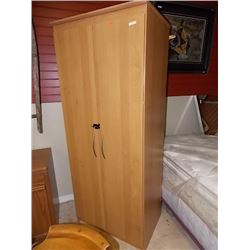 CLOSET - 6' - 2 DOOR