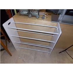 BLANKET HANGER STAND