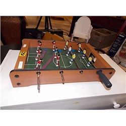 MINI FOOSEBALL GAME