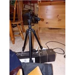 TRIPOD / MONOPOD COMBO - NEW - STR