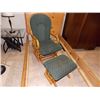Image 1 : MAPLE GLIDER ROCKER & STOOL