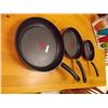 Image 1 : FRYING PANS - 3 TTL