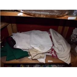 SHELF - LINEN & LACE