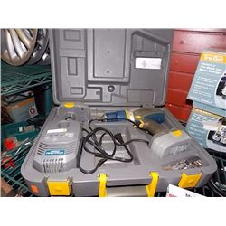 CRAFTSMAN 18 VOLT DRILL, 2 BATTERIES & CHARGER