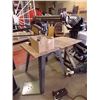 Image 1 : RADIAL ARM SAW ON STAND