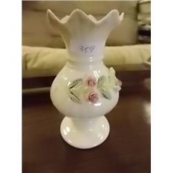 BELLEEK MIRLAND VASE