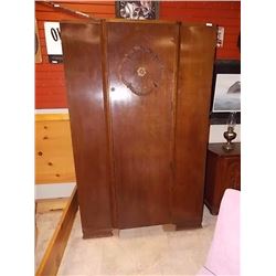 VINTAGE OAK WARDROBE CUPBOARD WITH KEY