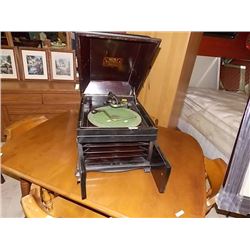 VINTAGE GRAMAPHONE - VICTROLA, VICTOR TALKING MACHINE Co.