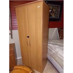 CLOSET - 6' - 2 DOOR