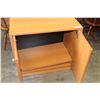 Image 2 : MAPLE 2-DOOR CUPBOARD