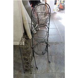 THREE TIER METAL PLANTSTAND WITH REMOVEABLE BASKETS