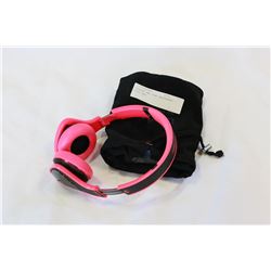 MONSTER DNA PINK HEADPHONES WITH CASE