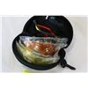 Image 2 : OAKLEY RADAR SUNGLASSES W/ CASE + 5 LENSES
