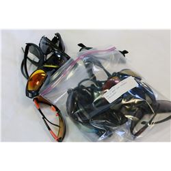 BAG OF MENS LOST PROPERTY SUNGLASSES