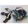 Image 1 : BAG OF LADIES LOST PROPERTY SUNGLASSES