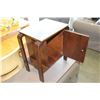 Image 2 : VINTAGE WALNUT 1 DOOR SIDE TABLE