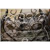 Image 2 : METAL GLASSTOP WINE RACK