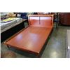 Image 1 : MODERN QUEENSIZE BEDFRAME