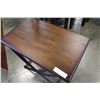 Image 3 : MODERN ENDTABLE