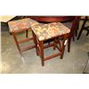 Image 1 : PAIR OF BARSTOOLS