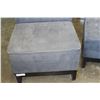 Image 2 : BLUE CHAIR AND OTTOMAN