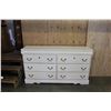 Image 1 : WHITE DRESSER