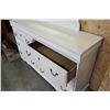 Image 3 : WHITE DRESSER