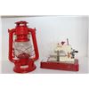 Image 2 : MINI KIDS SEWING MACHINE AND LANTERN
