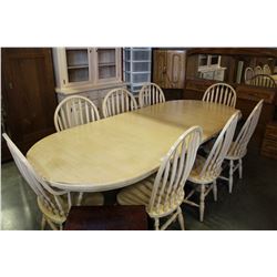 WHITE OAK DINING TABLE WITH 3 LEAFS AND 8 CHAIRS