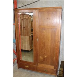 OAK 2 DOOR WARDROBE WITH BEVELLED MIRROR AND KEY