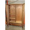 Image 3 : OAK 2 DOOR WARDROBE WITH BEVELLED MIRROR AND KEY