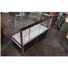 Image 2 : GLASS ROLLING DISPLAY CASE