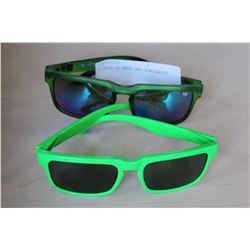 2 PAIR OF MENS SPY SUNGLASSES